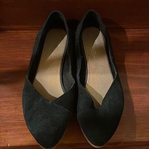 Black TOMS Jutti Flats